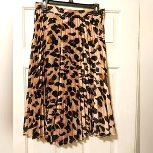 DONATING SOON-Leopard Print Pleated Skirt